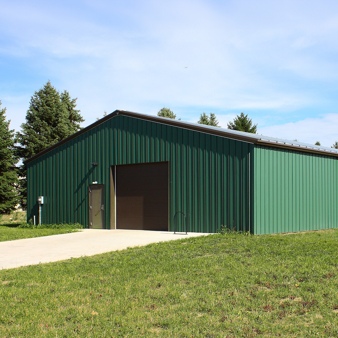 Exterior of simple Fast Track metal building.