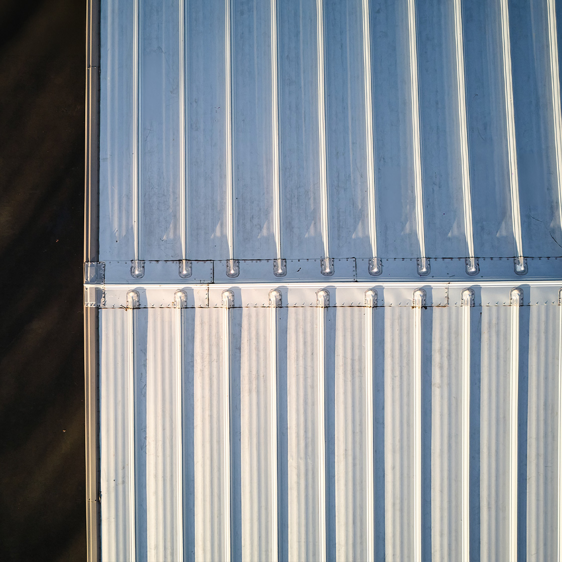 Pre-engineered metal building roof 